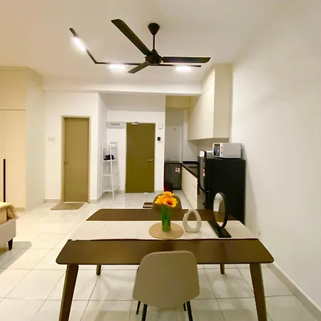 Studio With Rooftop Pool At Youth City Nilai By D'Kay Homes, Near Usim Klia Exterior photo