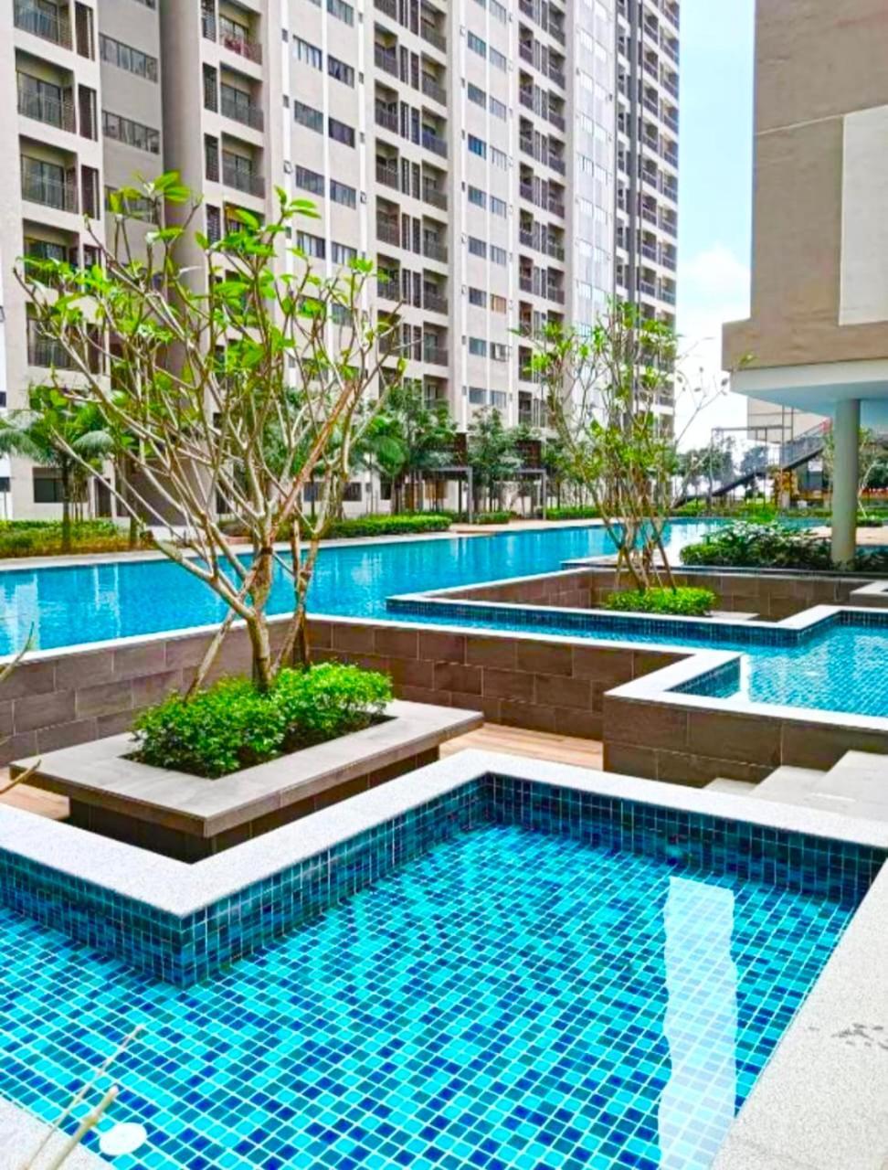 Apartment With Rooftop Pool At Youth By D'kay Homes, Near Usim Klia *