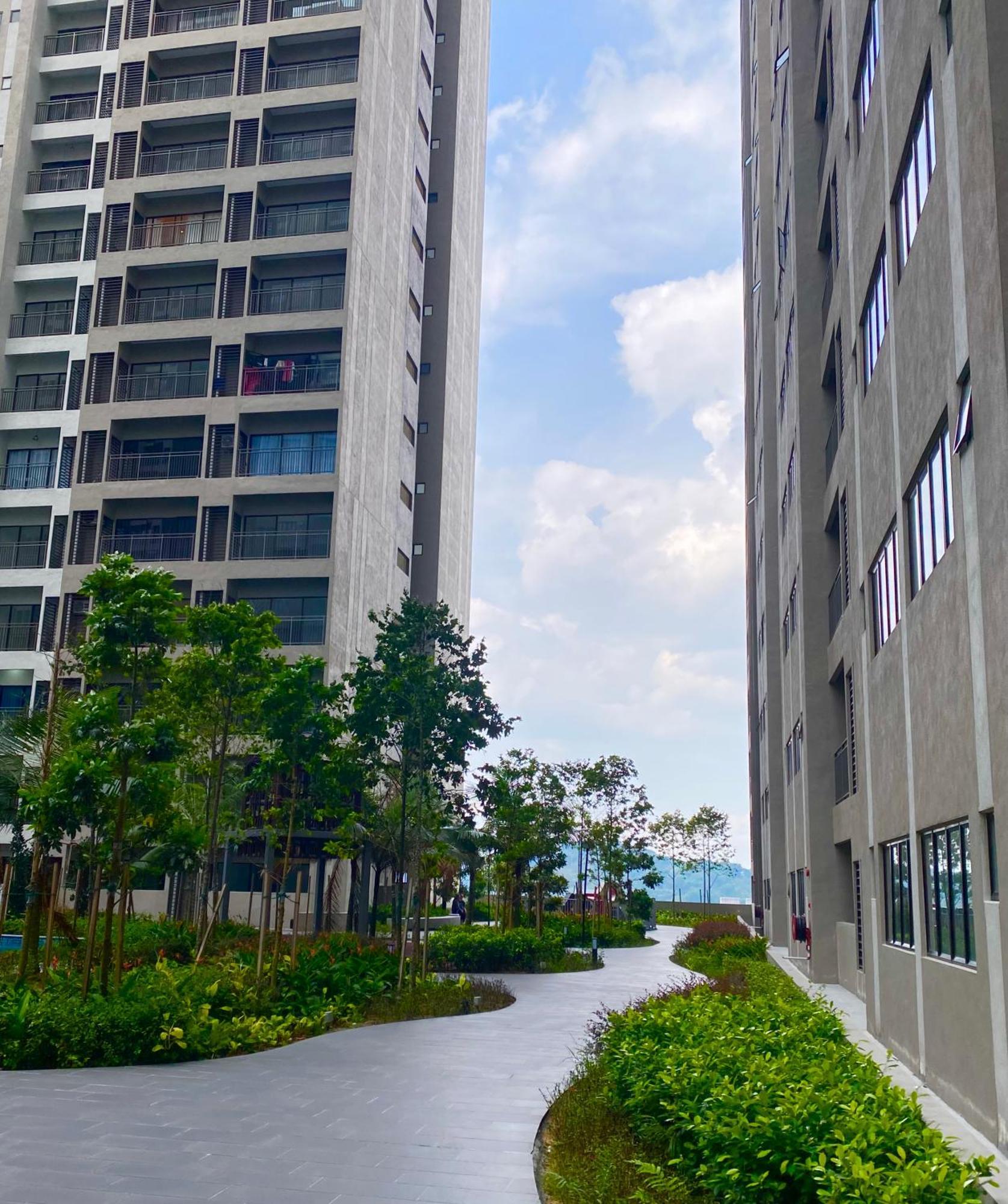 Apartment With Rooftop Pool At Youth By D'kay Homes, Near Usim Klia