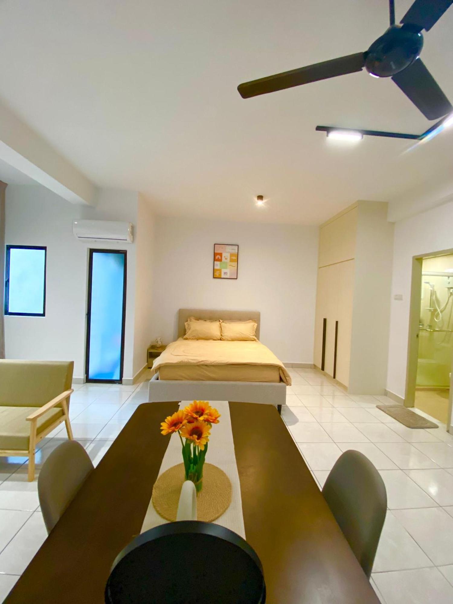 With Rooftop Pool At Youth By D'kay Homes, Near Usim Klia Apartment