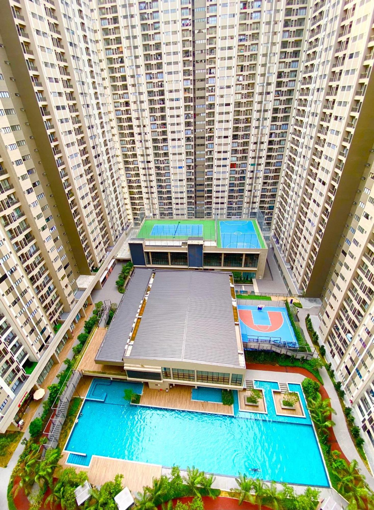 With Rooftop Pool At Youth By D'kay Homes, Near Usim Klia Nilai